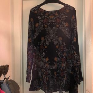 Free people navy floral tunic!